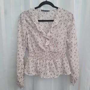 Abercrombie & Fitch V neck ruffle front white and red floral smocked medium